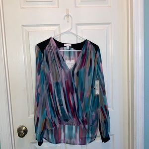 Bisou Bisou Rainbow neutral water color top